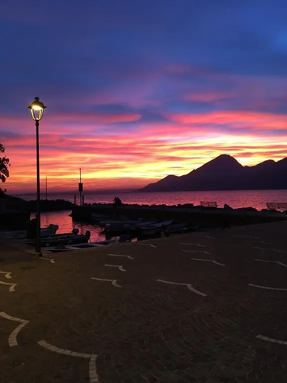 La Virgola Apartments Brenzone sul Garda